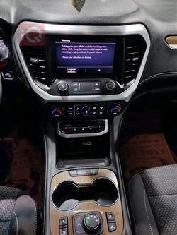 GMC Acadia